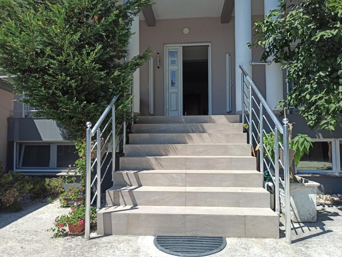 אולסינץ' Apartment'S Meti מראה חיצוני תמונה